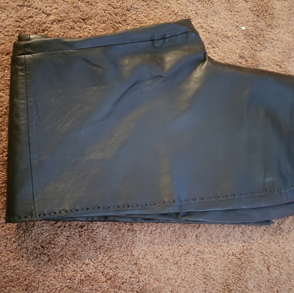 Margaret Godfrey leather pants - Picture 3 of 4